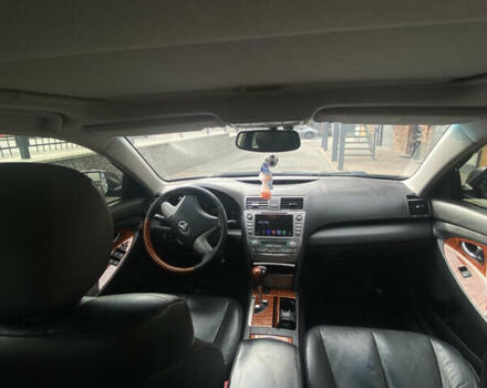 Черный Тойота Камри, объемом двигателя 3.5 л и пробегом 294 тыс. км за 9900 $, фото 8 на Automoto.ua