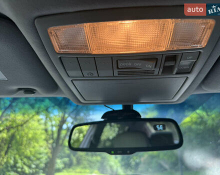 Черный Тойота Камри, объемом двигателя 3.5 л и пробегом 240 тыс. км за 12000 $, фото 9 на Automoto.ua