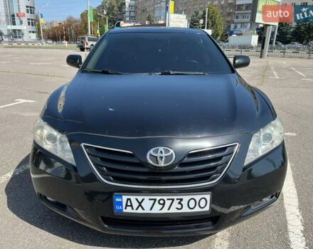 Черный Тойота Камри, объемом двигателя 2.36 л и пробегом 260 тыс. км за 8800 $, фото 3 на Automoto.ua