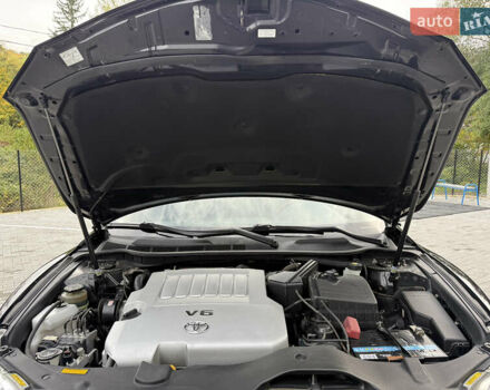 Черный Тойота Камри, объемом двигателя 3.5 л и пробегом 246 тыс. км за 11000 $, фото 57 на Automoto.ua