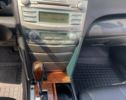 Чорний Тойота Камрі, об'ємом двигуна 3.5 л та пробігом 245 тис. км за 7800 $, фото 18 на Automoto.ua