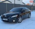 Черный Тойота Камри, объемом двигателя 3.5 л и пробегом 226 тыс. км за 9900 $, фото 1 на Automoto.ua