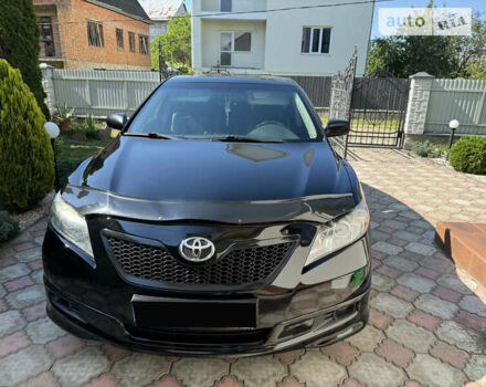 Черный Тойота Камри, объемом двигателя 3.5 л и пробегом 256 тыс. км за 9500 $, фото 1 на Automoto.ua