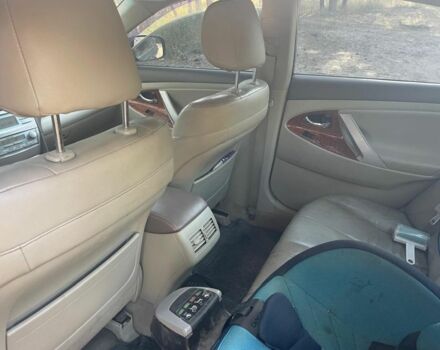 Черный Тойота Камри, объемом двигателя 2.4 л и пробегом 282 тыс. км за 5000 $, фото 11 на Automoto.ua