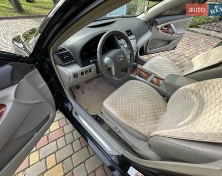 Черный Тойота Камри, объемом двигателя 2.36 л и пробегом 180 тыс. км за 8900 $, фото 20 на Automoto.ua