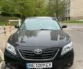 Черный Тойота Камри, объемом двигателя 3.5 л и пробегом 293 тыс. км за 10500 $, фото 1 на Automoto.ua