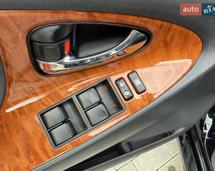 Черный Тойота Камри, объемом двигателя 3.5 л и пробегом 246 тыс. км за 11000 $, фото 52 на Automoto.ua