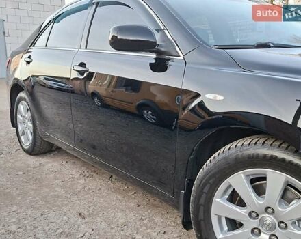 Чорний Тойота Камрі, об'ємом двигуна 3.46 л та пробігом 294 тис. км за 8800 $, фото 1 на Automoto.ua