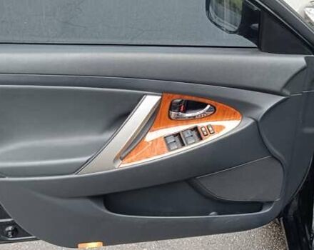 Черный Тойота Камри, объемом двигателя 2.4 л и пробегом 310 тыс. км за 7700 $, фото 11 на Automoto.ua