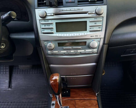 Чорний Тойота Камрі, об'ємом двигуна 3.46 л та пробігом 225 тис. км за 10300 $, фото 36 на Automoto.ua