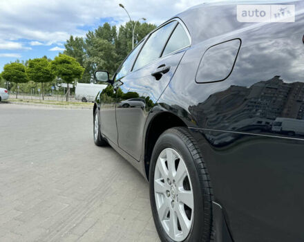 Черный Тойота Камри, объемом двигателя 2.4 л и пробегом 209 тыс. км за 9900 $, фото 17 на Automoto.ua