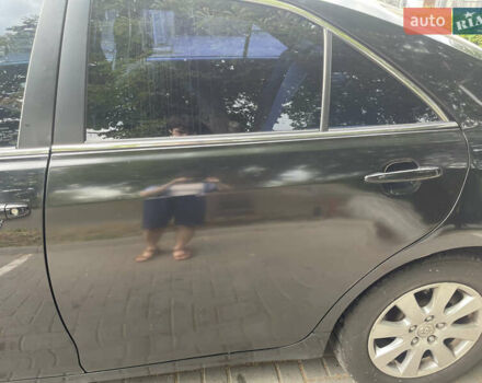 Чорний Тойота Камрі, об'ємом двигуна 2.4 л та пробігом 230 тис. км за 8499 $, фото 16 на Automoto.ua