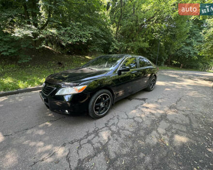 Черный Тойота Камри, объемом двигателя 3.5 л и пробегом 240 тыс. км за 12000 $, фото 2 на Automoto.ua