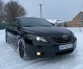 Черный Тойота Камри, объемом двигателя 2.4 л и пробегом 270 тыс. км за 7500 $, фото 1 на Automoto.ua
