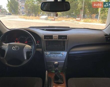 Черный Тойота Камри, объемом двигателя 2.36 л и пробегом 249 тыс. км за 7800 $, фото 20 на Automoto.ua