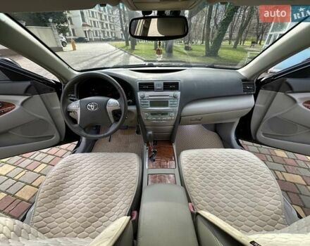 Черный Тойота Камри, объемом двигателя 2.36 л и пробегом 180 тыс. км за 8900 $, фото 30 на Automoto.ua