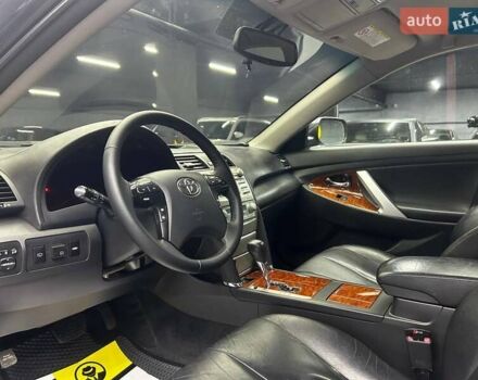 Тойота Камри 2008 в Черновцах на Automoto.ua Черный Тойота Камри, объемом двигателя 2.36 л и пробегом 290 тыс. км за 8000 $, фото 24 на Automoto.ua