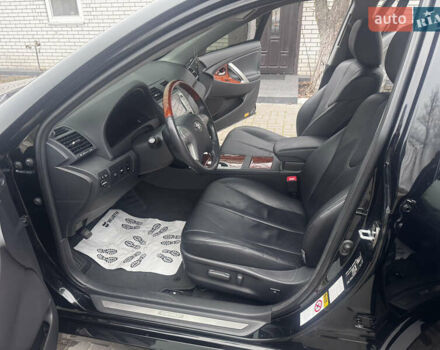 Чорний Тойота Камрі, об'ємом двигуна 3.5 л та пробігом 70 тис. км за 16500 $, фото 15 на Automoto.ua