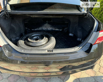 Черный Тойота Камри, объемом двигателя 3.5 л и пробегом 256 тыс. км за 9500 $, фото 11 на Automoto.ua