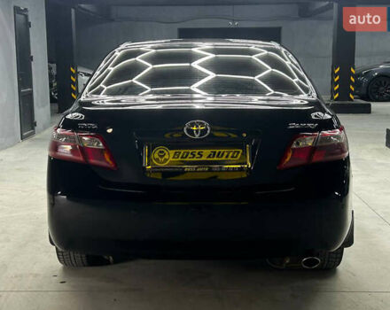 Тойота Камри 2008 в Черновцах на Automoto.ua Черный Тойота Камри, объемом двигателя 2.36 л и пробегом 290 тыс. км за 8000 $, фото 4 на Automoto.ua