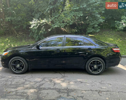 Черный Тойота Камри, объемом двигателя 3.5 л и пробегом 240 тыс. км за 12000 $, фото 12 на Automoto.ua