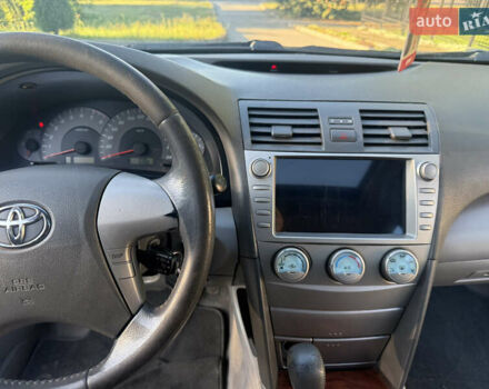 Черный Тойота Камри, объемом двигателя 2.36 л и пробегом 260 тыс. км за 5600 $, фото 13 на Automoto.ua