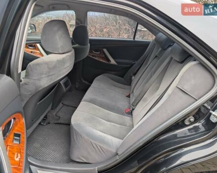 Черный Тойота Камри, объемом двигателя 2.4 л и пробегом 238 тыс. км за 7699 $, фото 21 на Automoto.ua