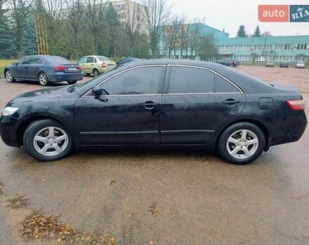 Черный Тойота Камри, объемом двигателя 2.4 л и пробегом 367 тыс. км за 7900 $, фото 5 на Automoto.ua
