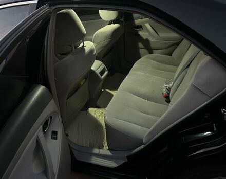 Черный Тойота Камри, объемом двигателя 2.4 л и пробегом 250 тыс. км за 7000 $, фото 5 на Automoto.ua