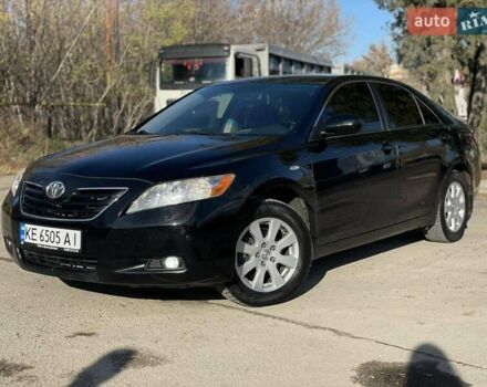 Черный Тойота Камри, объемом двигателя 2.4 л и пробегом 244 тыс. км за 8700 $, фото 2 на Automoto.ua