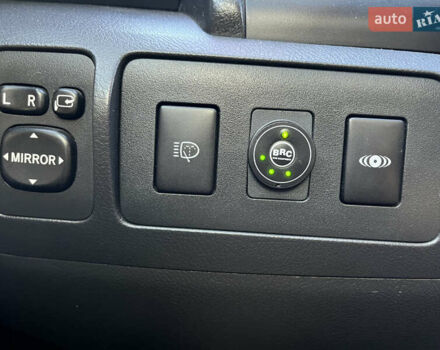 Черный Тойота Камри, объемом двигателя 3.5 л и пробегом 377 тыс. км за 10200 $, фото 68 на Automoto.ua