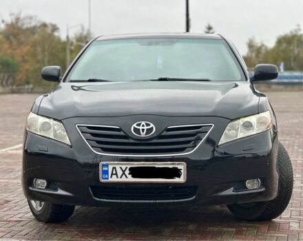 Чорний Тойота Камрі, об'ємом двигуна 0 л та пробігом 310 тис. км за 7500 $, фото 5 на Automoto.ua