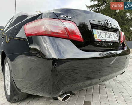 Черный Тойота Камри, объемом двигателя 3.5 л и пробегом 246 тыс. км за 11000 $, фото 28 на Automoto.ua