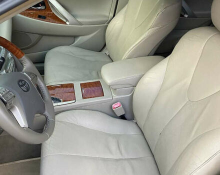 Черный Тойота Камри, объемом двигателя 3.46 л и пробегом 280 тыс. км за 8999 $, фото 10 на Automoto.ua