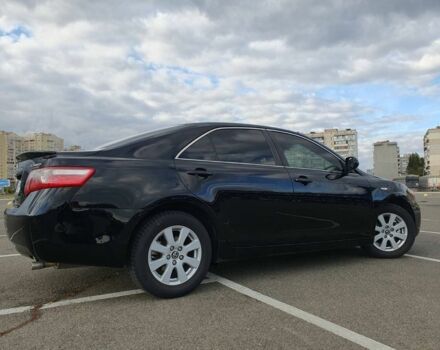 Чорний Тойота Камрі, об'ємом двигуна 2.4 л та пробігом 261 тис. км за 8300 $, фото 3 на Automoto.ua
