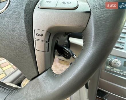 Черный Тойота Камри, объемом двигателя 2.36 л и пробегом 180 тыс. км за 8900 $, фото 37 на Automoto.ua