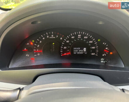 Черный Тойота Камри, объемом двигателя 3.5 л и пробегом 240 тыс. км за 12000 $, фото 11 на Automoto.ua