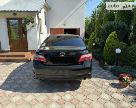 Черный Тойота Камри, объемом двигателя 3.5 л и пробегом 256 тыс. км за 9500 $, фото 3 на Automoto.ua