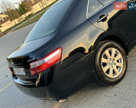 Черный Тойота Камри, объемом двигателя 2.4 л и пробегом 134 тыс. км за 11900 $, фото 21 на Automoto.ua