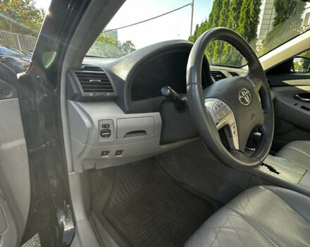 Черный Тойота Камри, объемом двигателя 2.4 л и пробегом 264 тыс. км за 9000 $, фото 7 на Automoto.ua