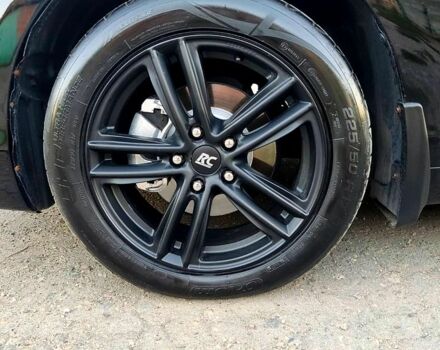 Чорний Тойота Камрі, об'ємом двигуна 2.4 л та пробігом 235 тис. км за 8700 $, фото 6 на Automoto.ua