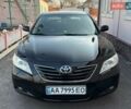 Чорний Тойота Камрі, об'ємом двигуна 2.4 л та пробігом 212 тис. км за 7000 $, фото 1 на Automoto.ua