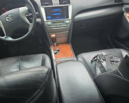 Чорний Тойота Камрі, об'ємом двигуна 3.5 л та пробігом 294 тис. км за 7800 $, фото 3 на Automoto.ua