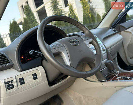 Черный Тойота Камри, объемом двигателя 2.4 л и пробегом 134 тыс. км за 11900 $, фото 81 на Automoto.ua