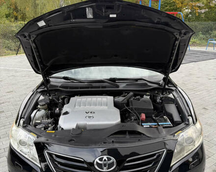 Черный Тойота Камри, объемом двигателя 3.5 л и пробегом 246 тыс. км за 11000 $, фото 54 на Automoto.ua