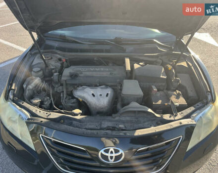 Черный Тойота Камри, объемом двигателя 2.36 л и пробегом 332 тыс. км за 7900 $, фото 23 на Automoto.ua
