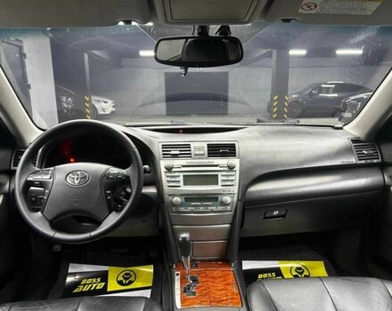 Черный Тойота Камри, объемом двигателя 2.4 л и пробегом 290 тыс. км за 8000 $, фото 15 на Automoto.ua