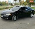 Черный Тойота Камри, объемом двигателя 2.4 л и пробегом 310 тыс. км за 7900 $, фото 1 на Automoto.ua
