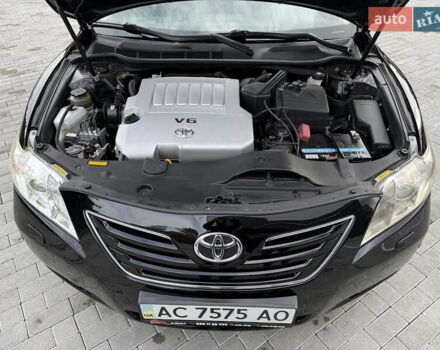 Черный Тойота Камри, объемом двигателя 3.5 л и пробегом 246 тыс. км за 11000 $, фото 55 на Automoto.ua