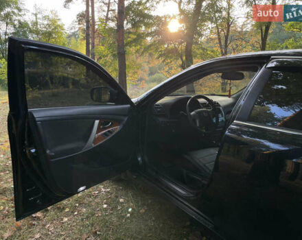Черный Тойота Камри, объемом двигателя 2.36 л и пробегом 164 тыс. км за 8900 $, фото 12 на Automoto.ua